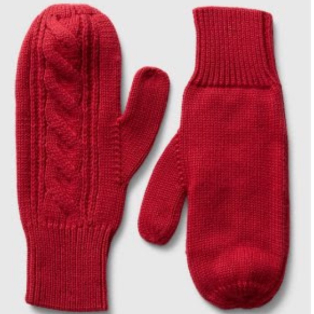 GAP Red Cable Knit Mittens 100% cotton